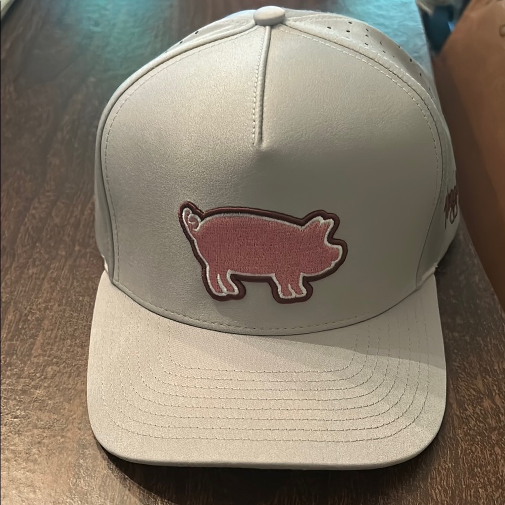 Waggle Snapback Golf Hat “Ham It Up”
